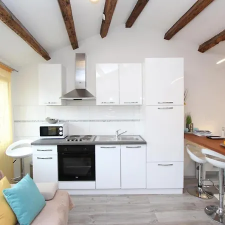 Mira Apartmán *